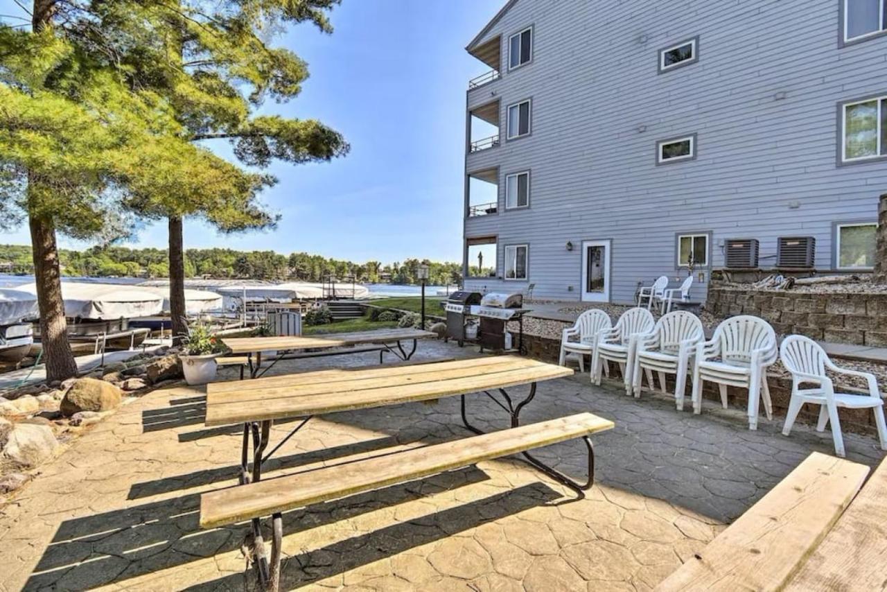 Ethels Beachfront Getaway Wisconsin Dells Exterior foto